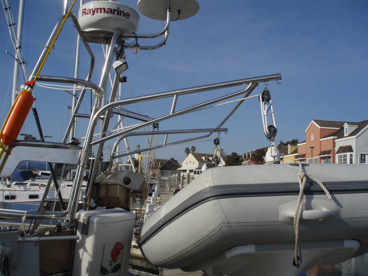 Davits and brace